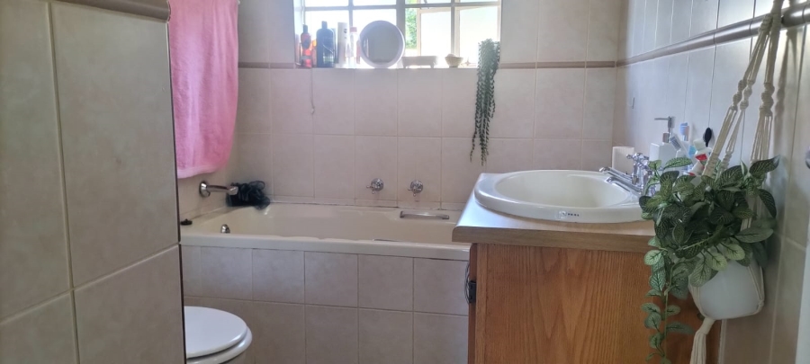 3 Bedroom Property for Sale in Heuwelsig Free State